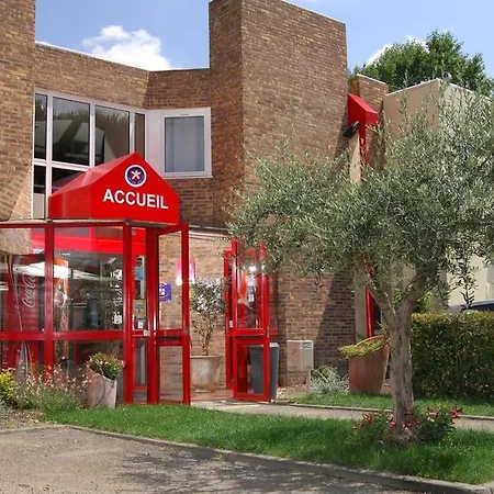 The Originals City, Costieres نيم