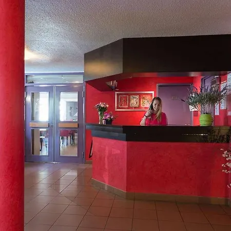 فندق The Originals City, Costieres 3*