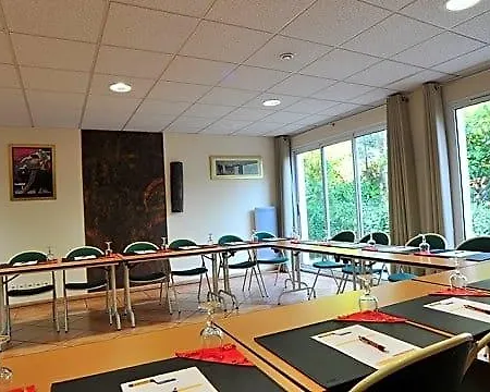 The Originals City, Costieres ホテル
