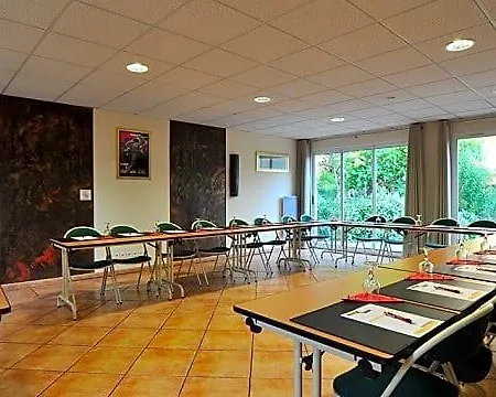 The Originals City, Costieres ニーム