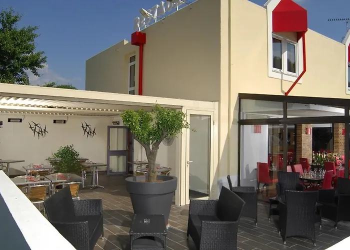 Hotel The Originals City, Costieres 3*