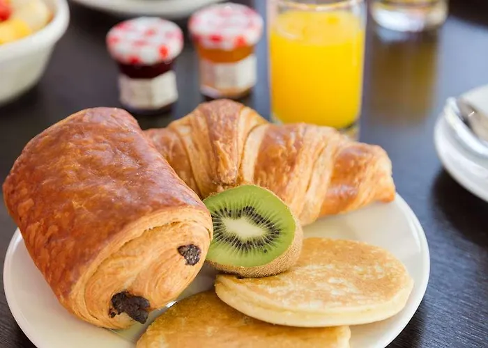 The Originals City, Costieres Nimes