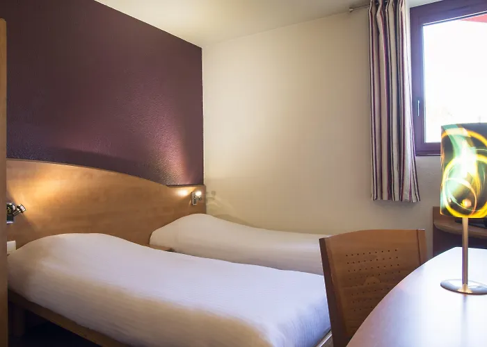 The Originals City, Costieres Nimes