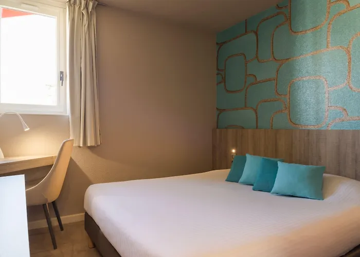 The Originals City, Costieres Nimes